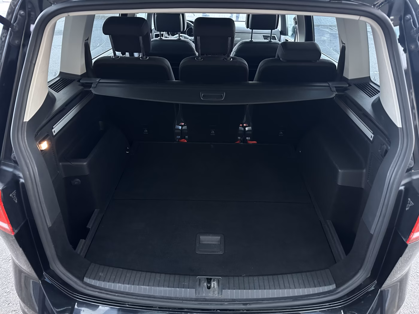Volkswagen Touran фото 17