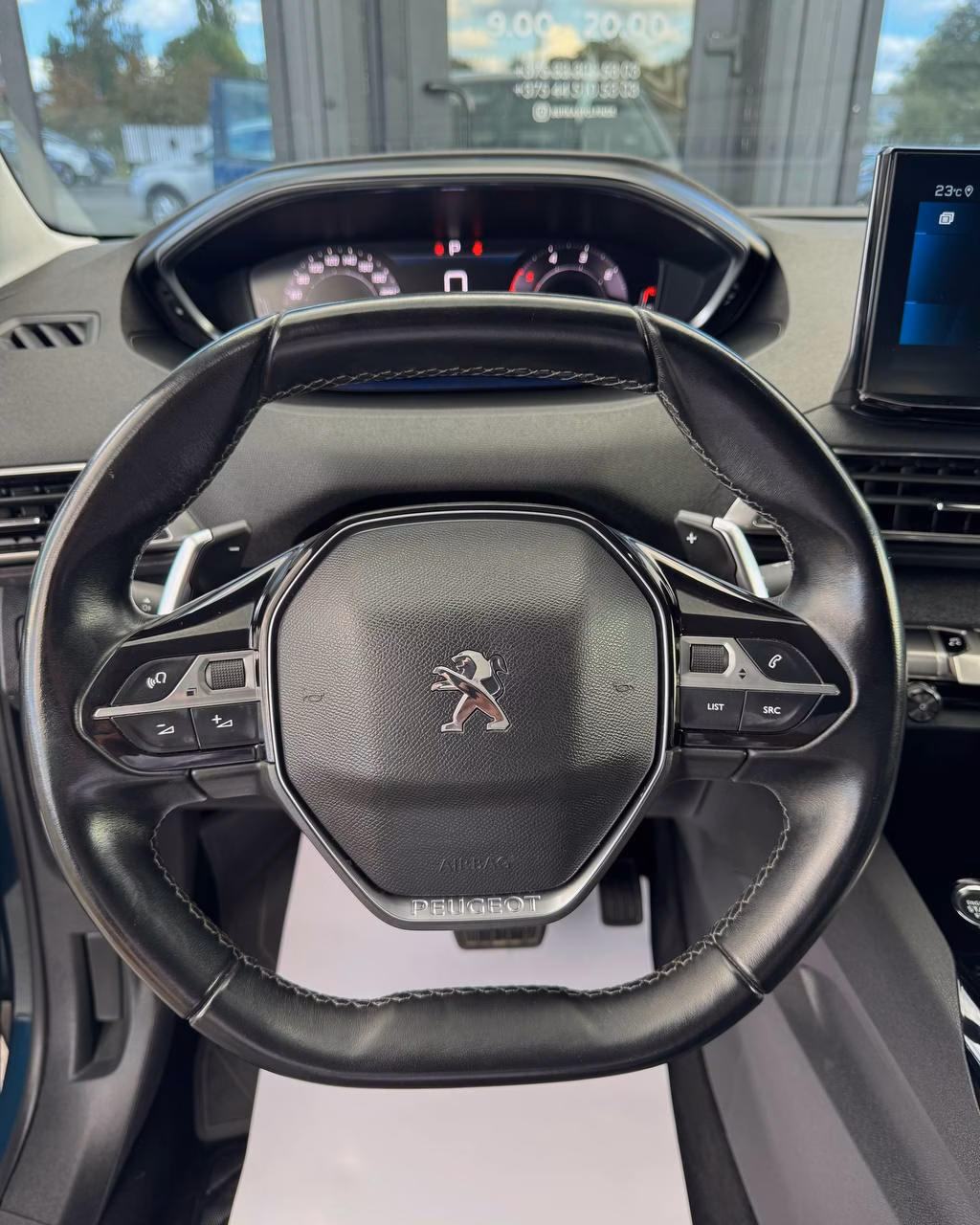 Peugeot 5008 фото 11