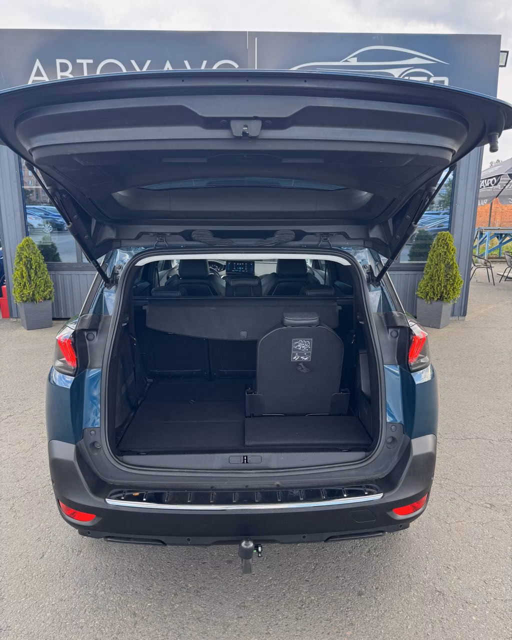 Peugeot 5008 фото 14