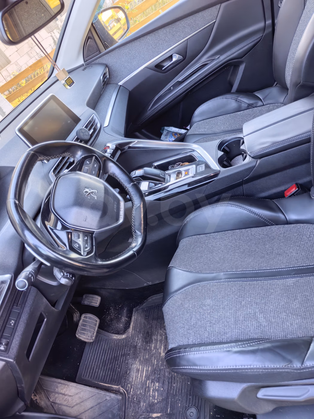 Peugeot 5008 фото 2