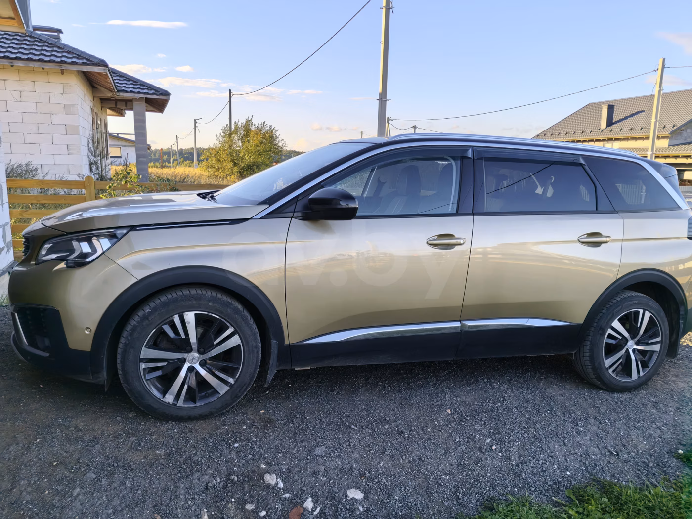 Peugeot 5008 фото 7