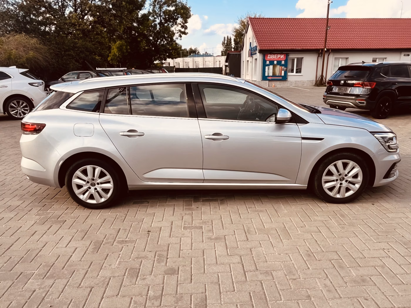 Renault Megane фото 4