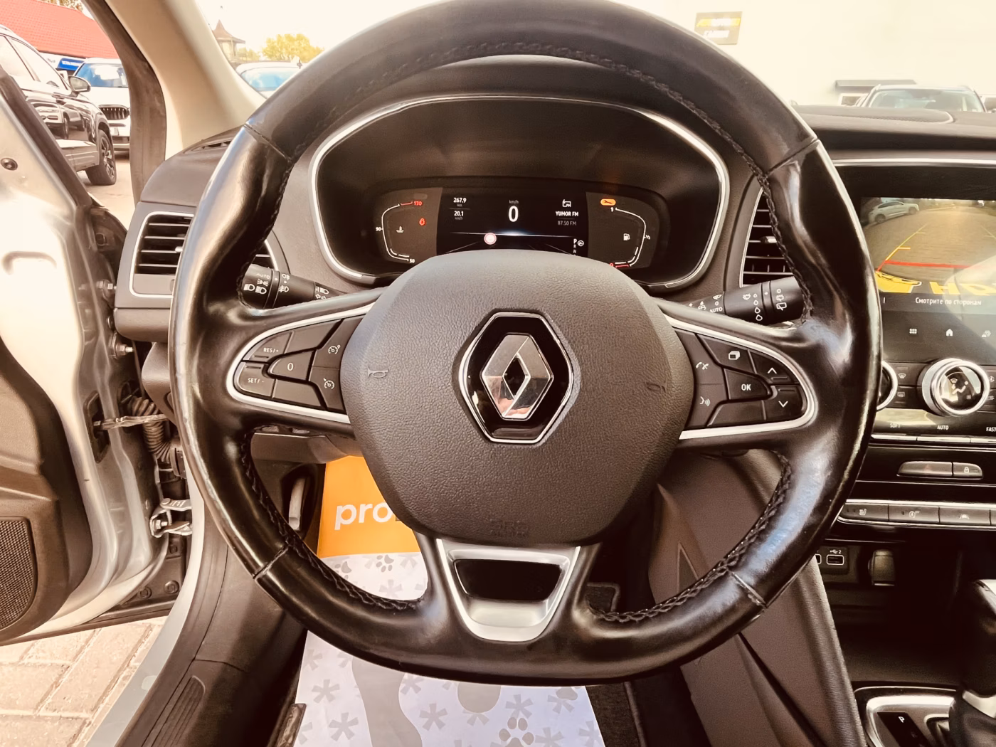 Renault Megane фото 21