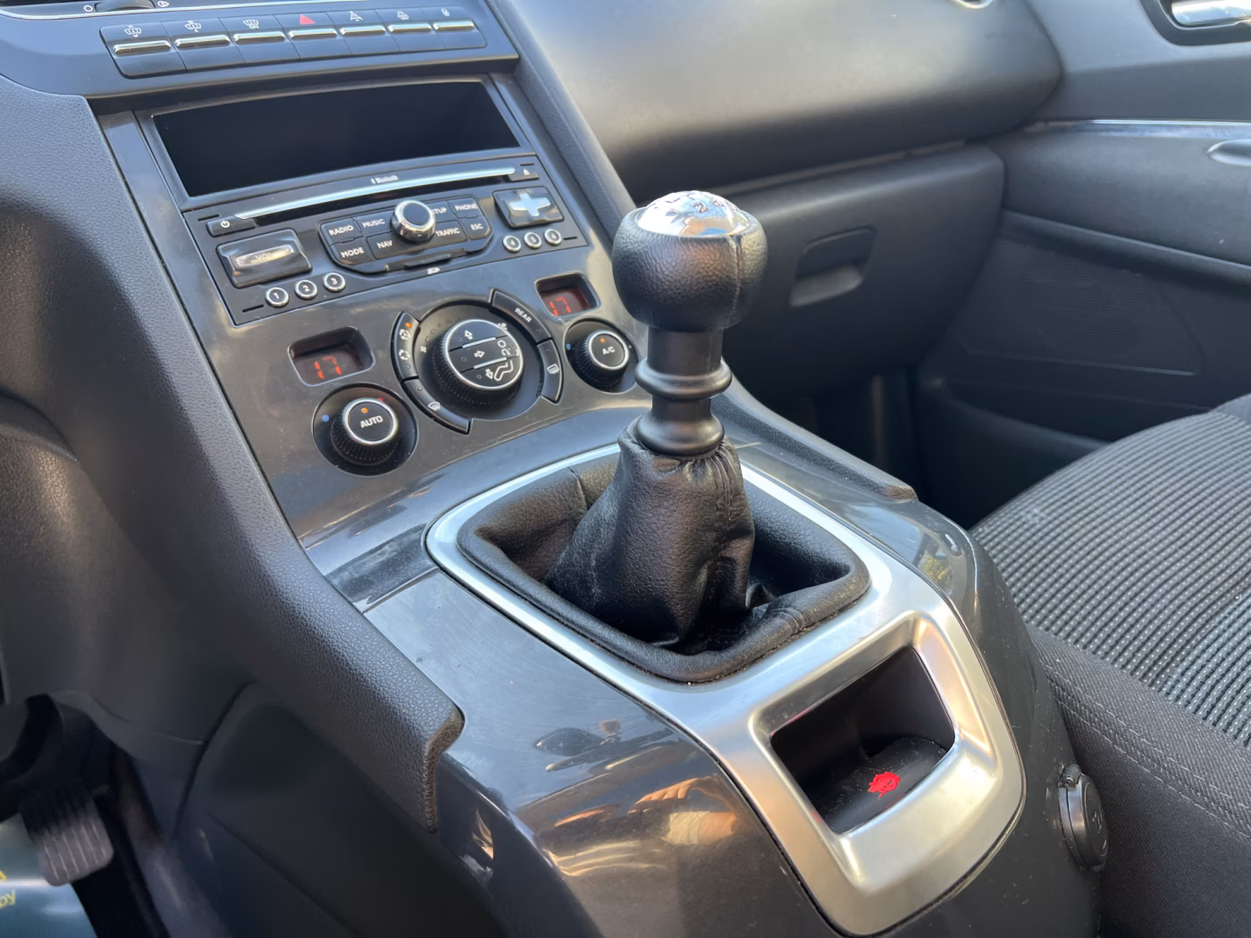 Peugeot 5008 фото 22