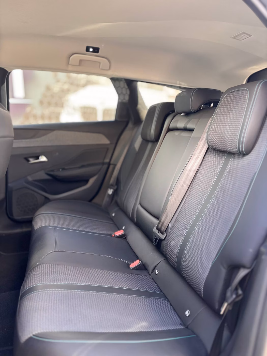 Peugeot 308 фото 9