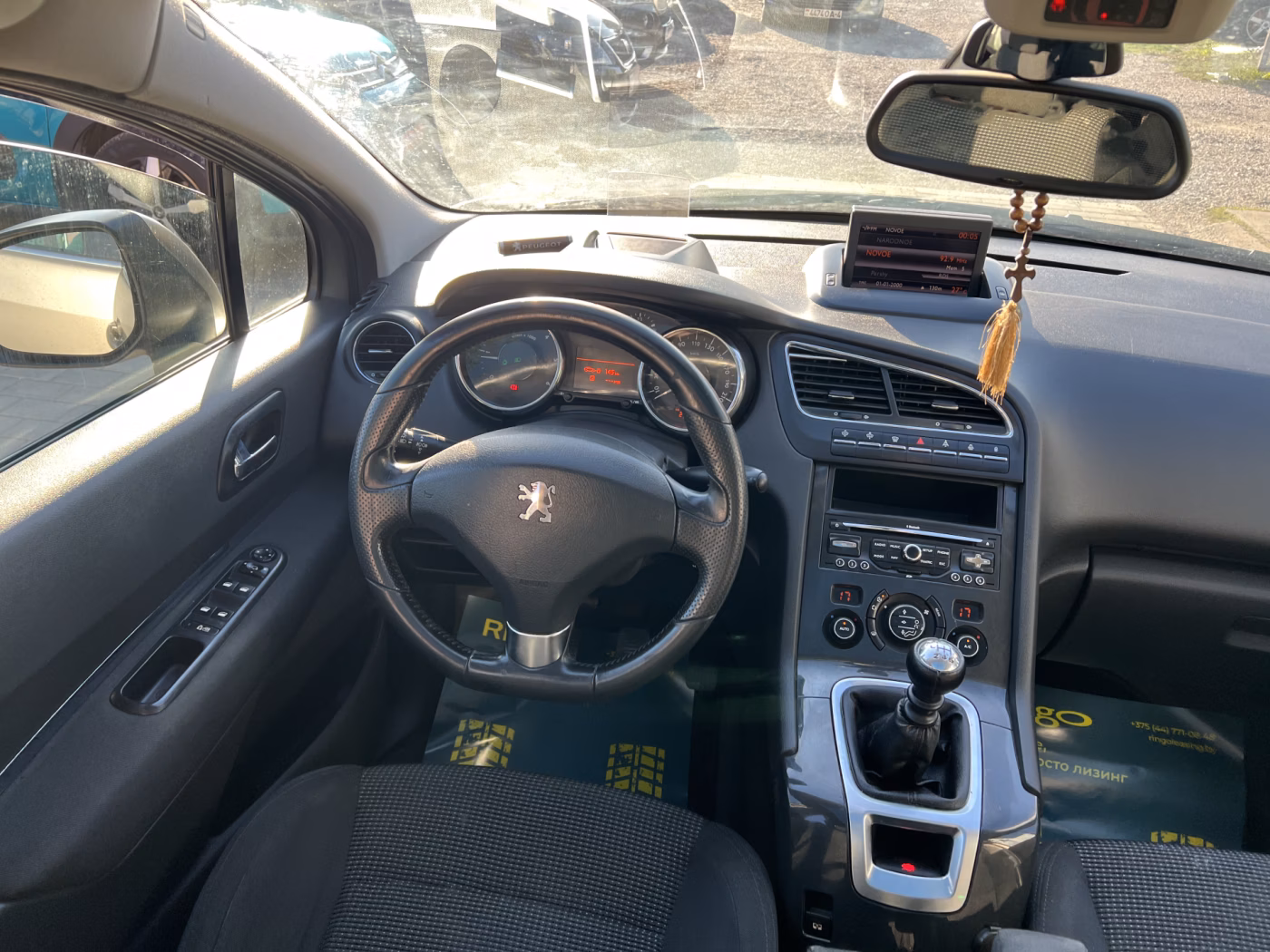 Peugeot 5008 фото 20