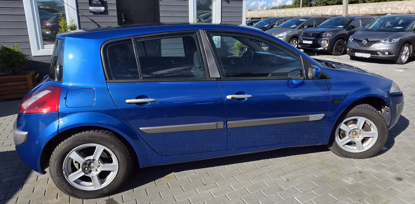 Renault Megane фото 7