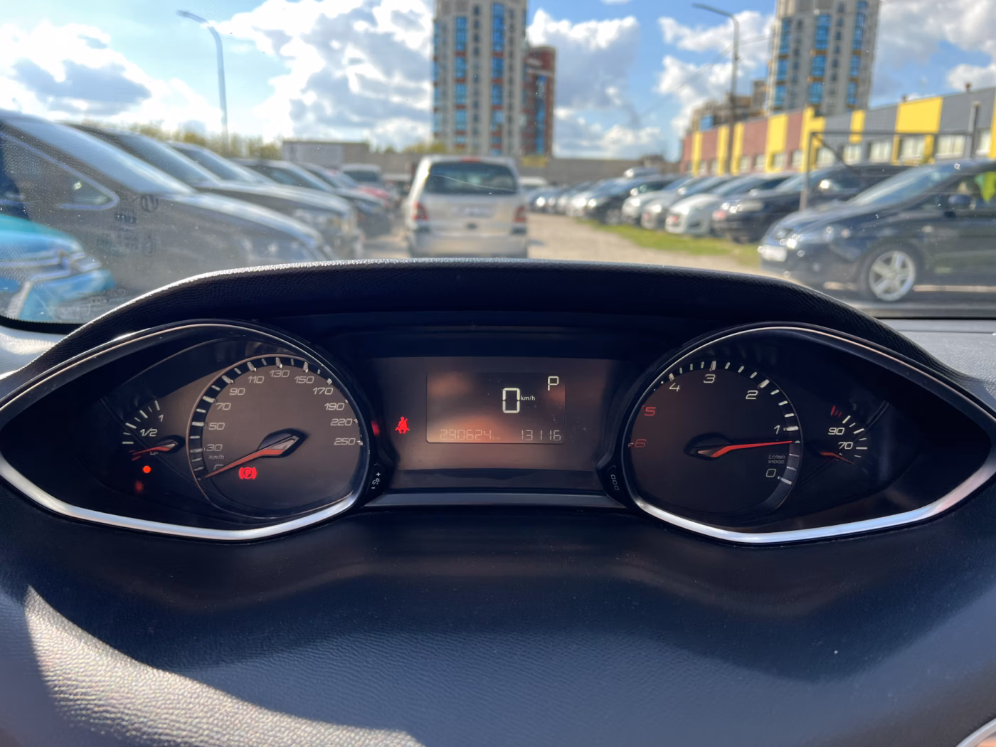 Peugeot 308 фото 24