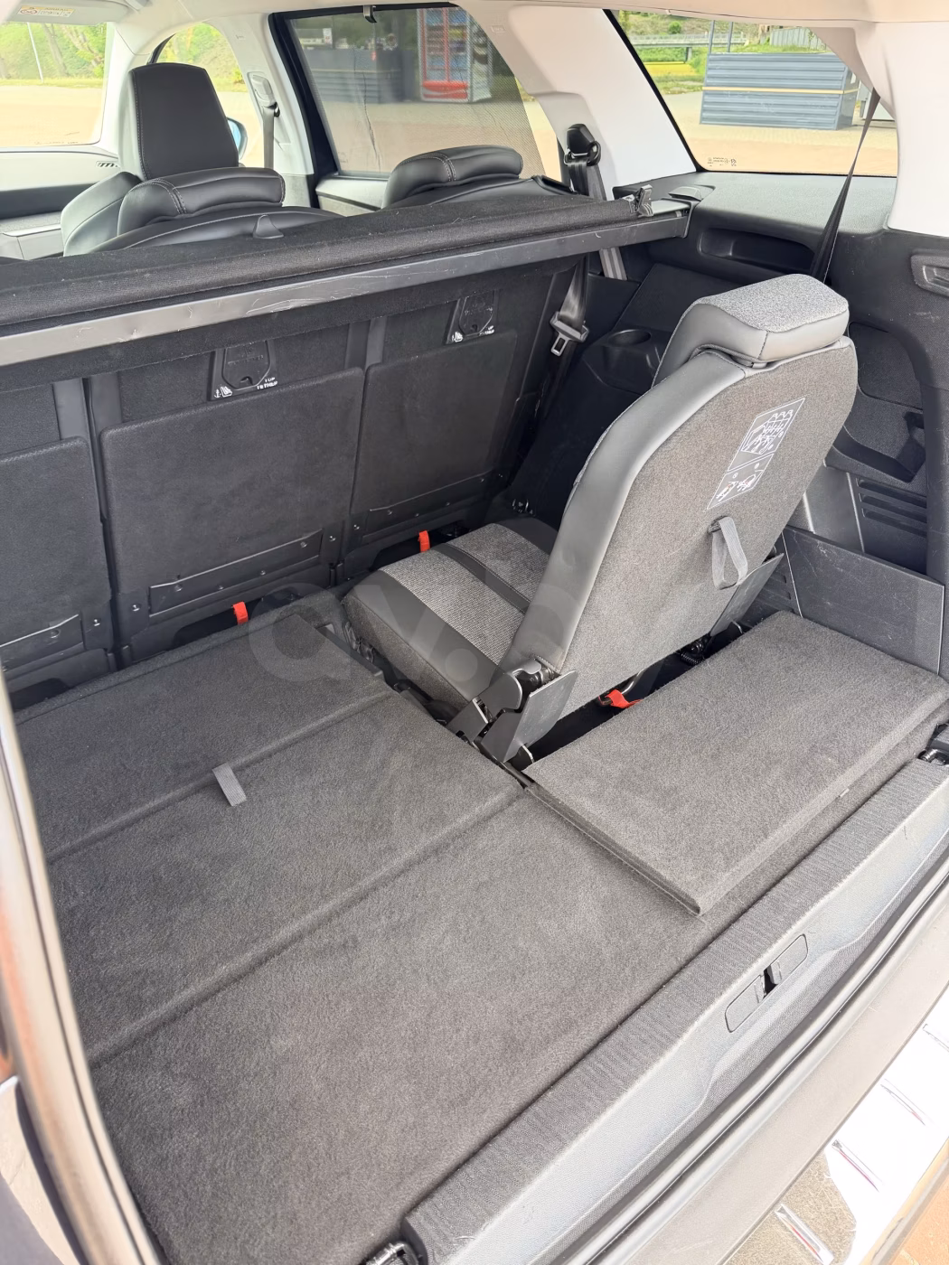 Peugeot 5008 фото 7
