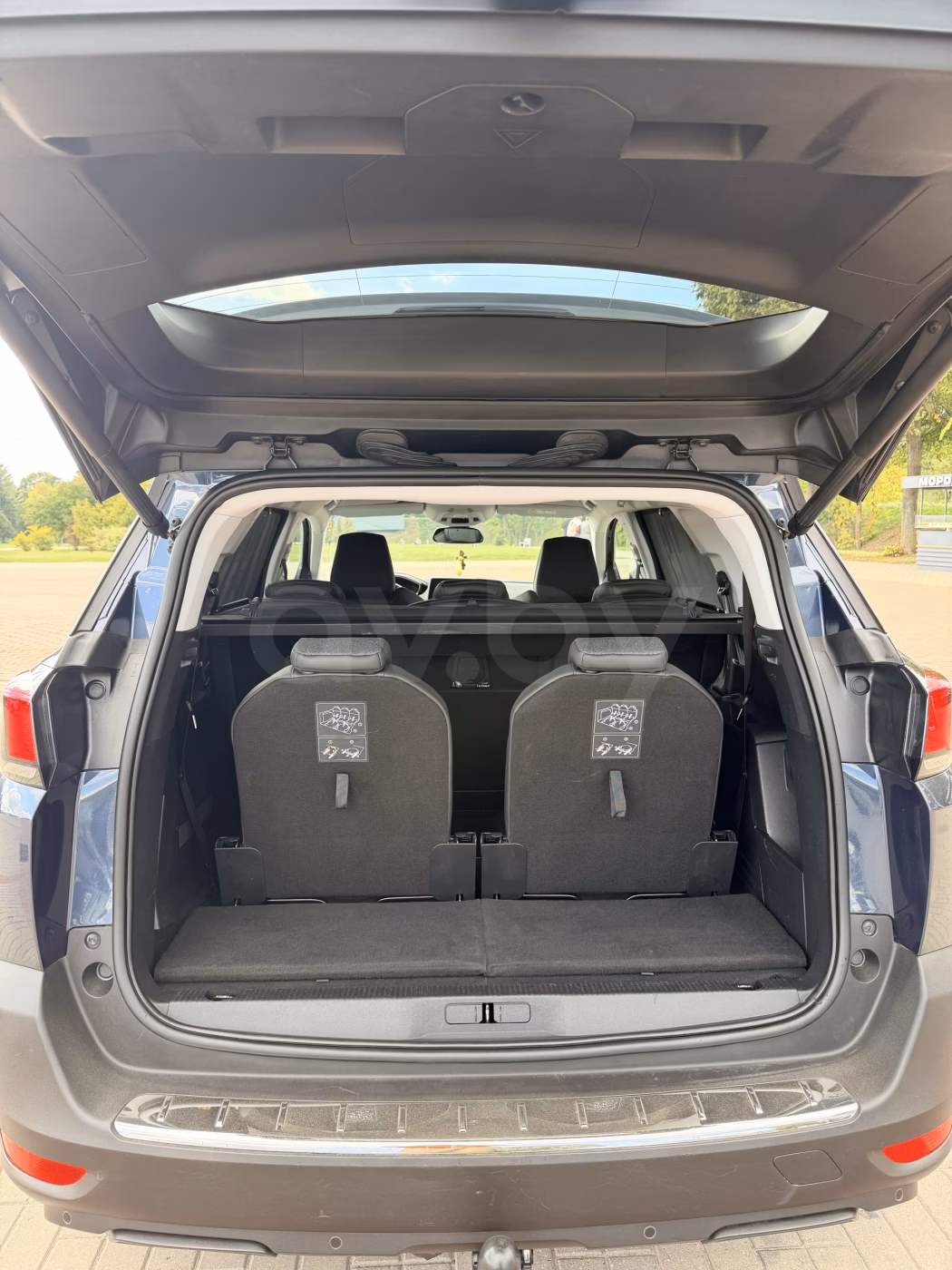 Peugeot 5008 фото 8