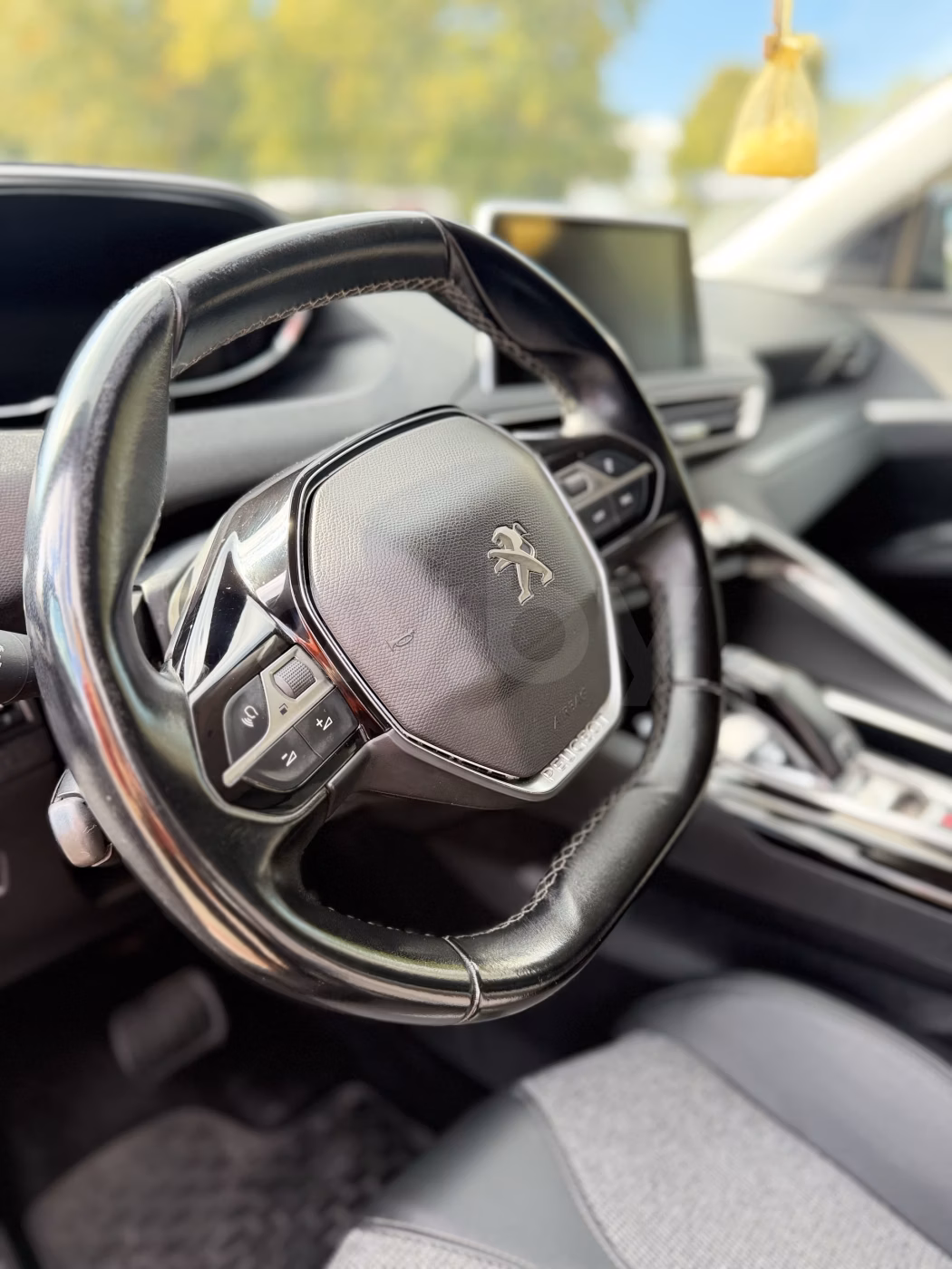 Peugeot 5008 фото 15