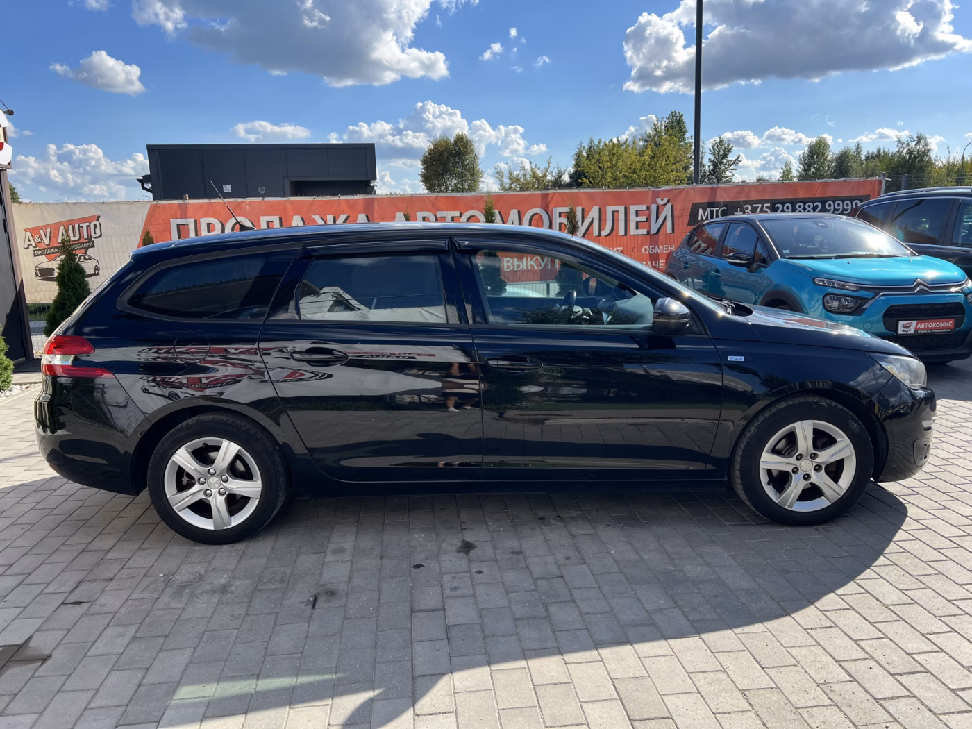 Peugeot 308 фото 6