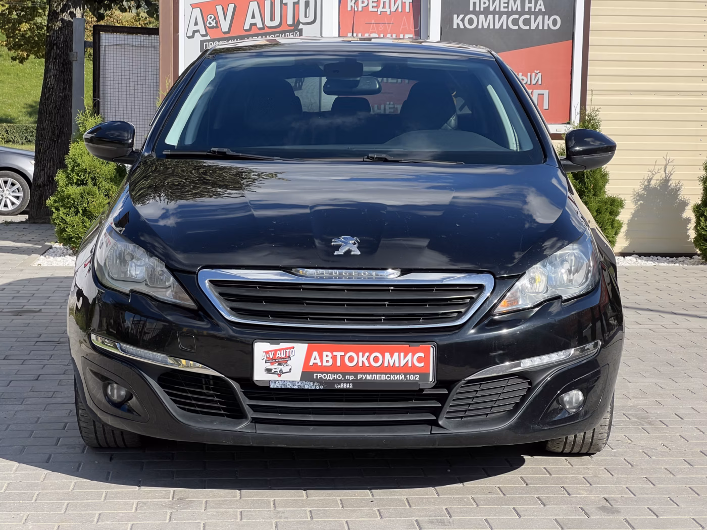 Peugeot 308 фото 7