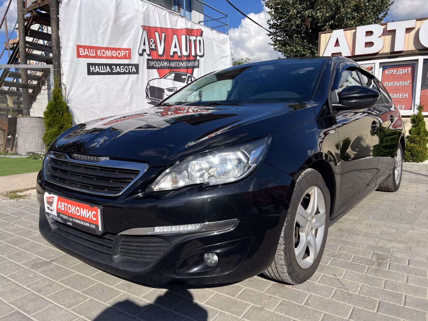 Peugeot 308 фото 9