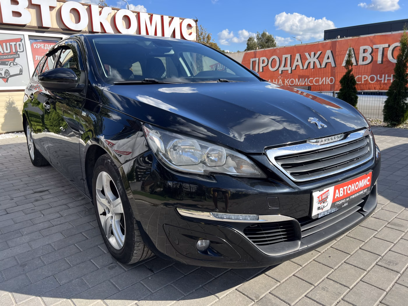 Peugeot 308 фото 2