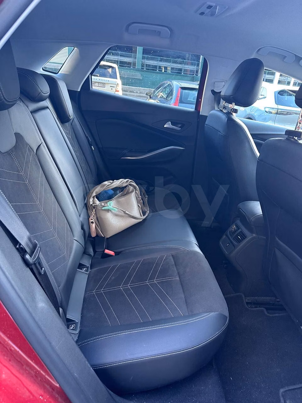 Opel Grandland X фото 8