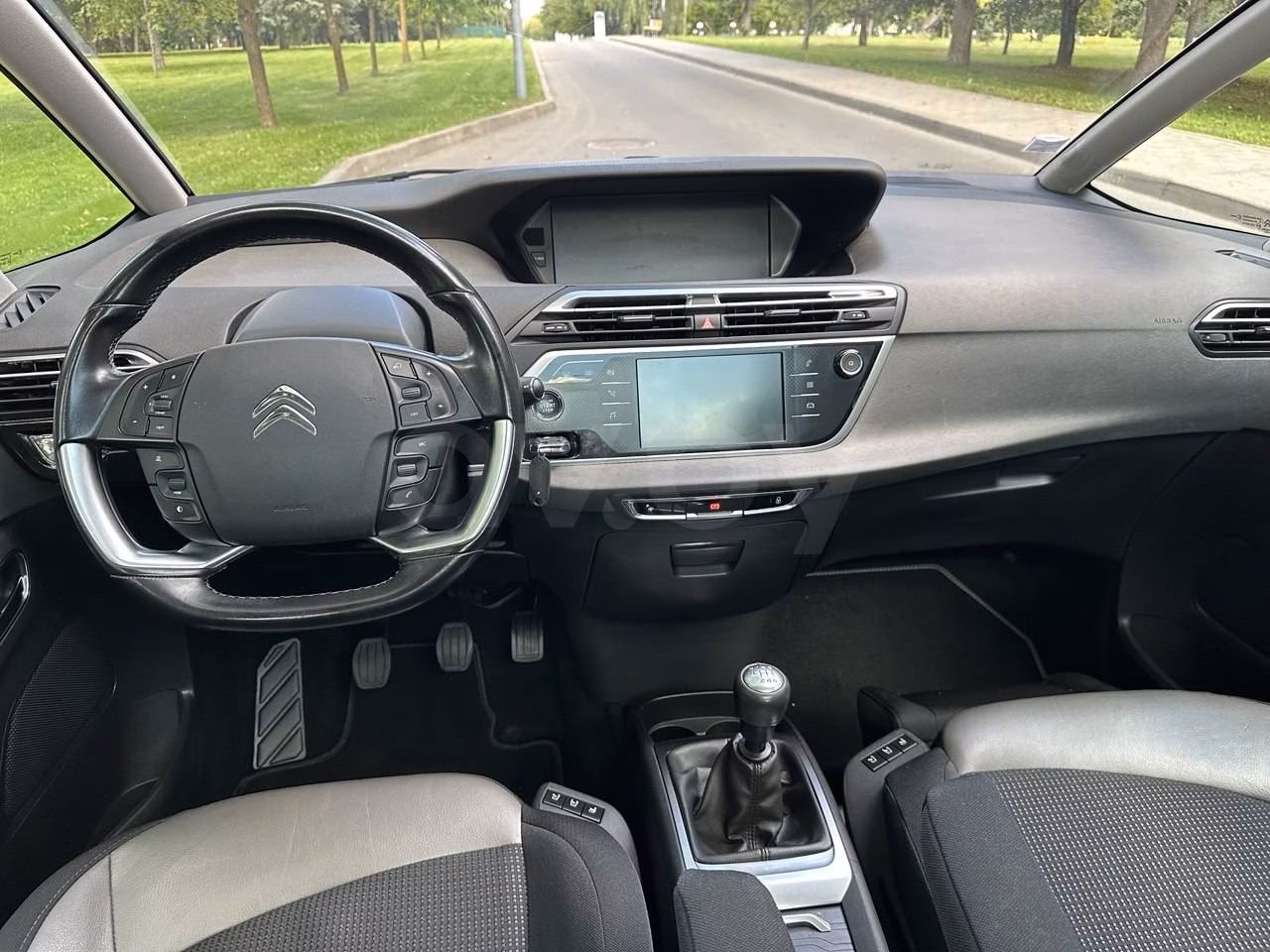 Citroen C4 Grand Picasso фото 14