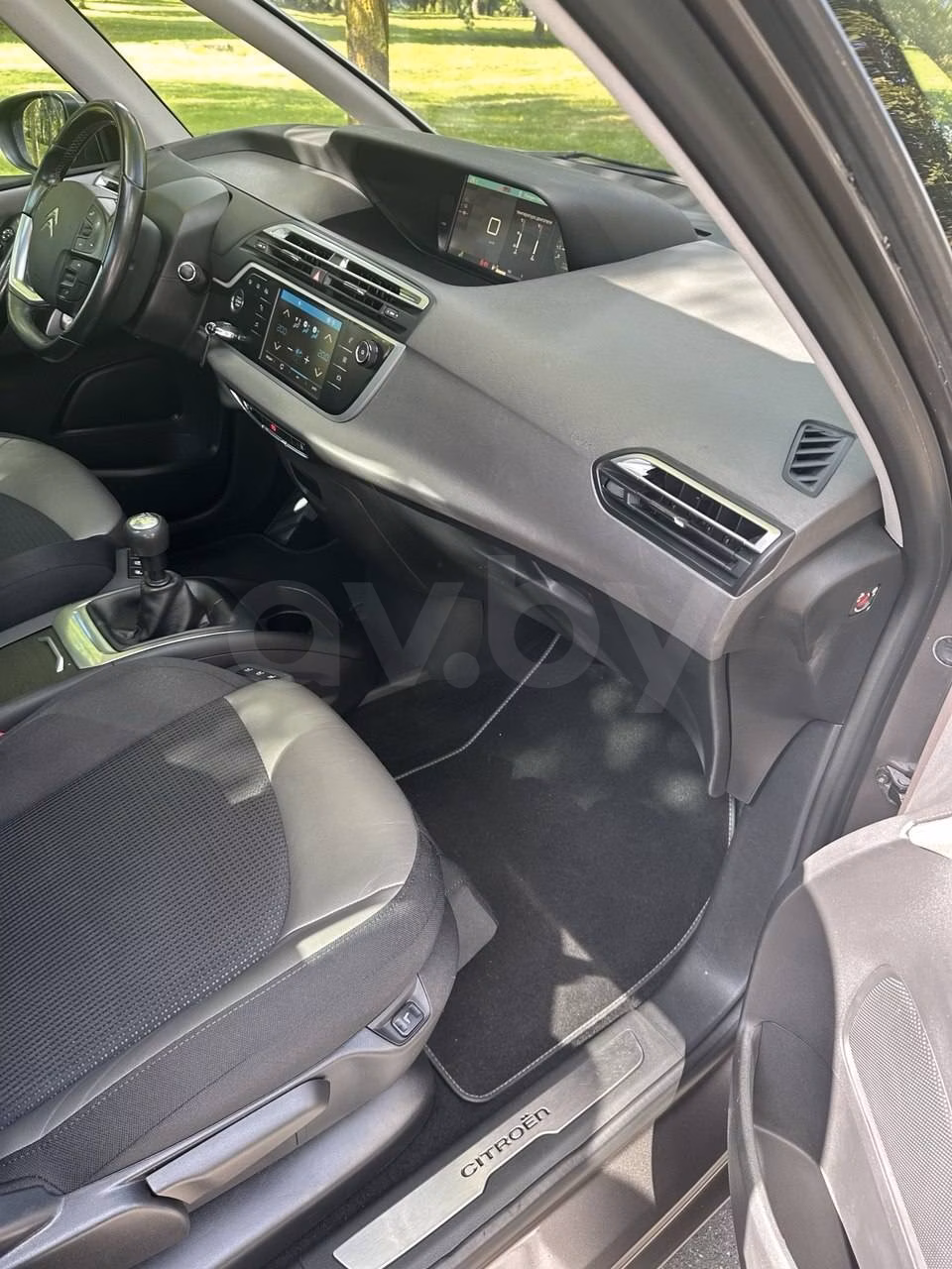Citroen C4 Grand Picasso фото 15