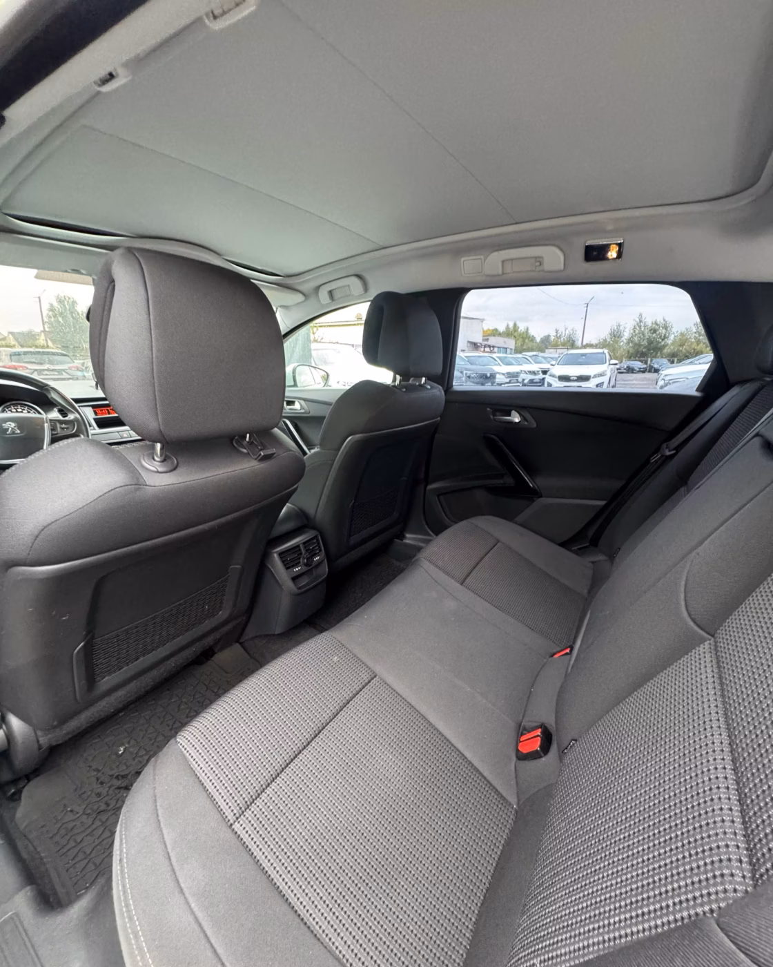 Peugeot 508 фото 9