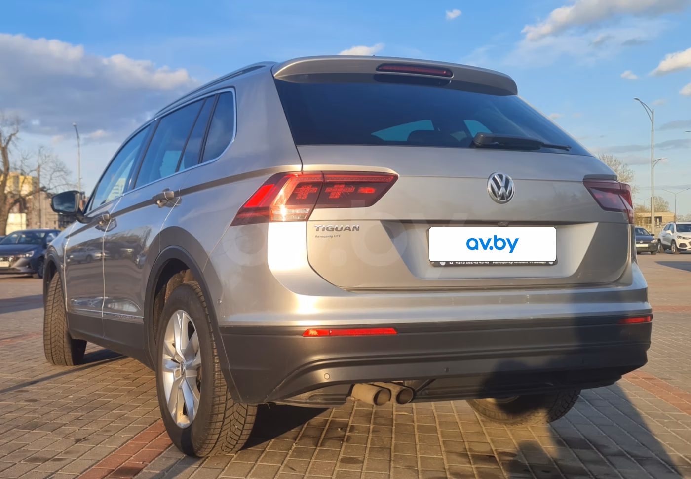Volkswagen Tiguan фото 4