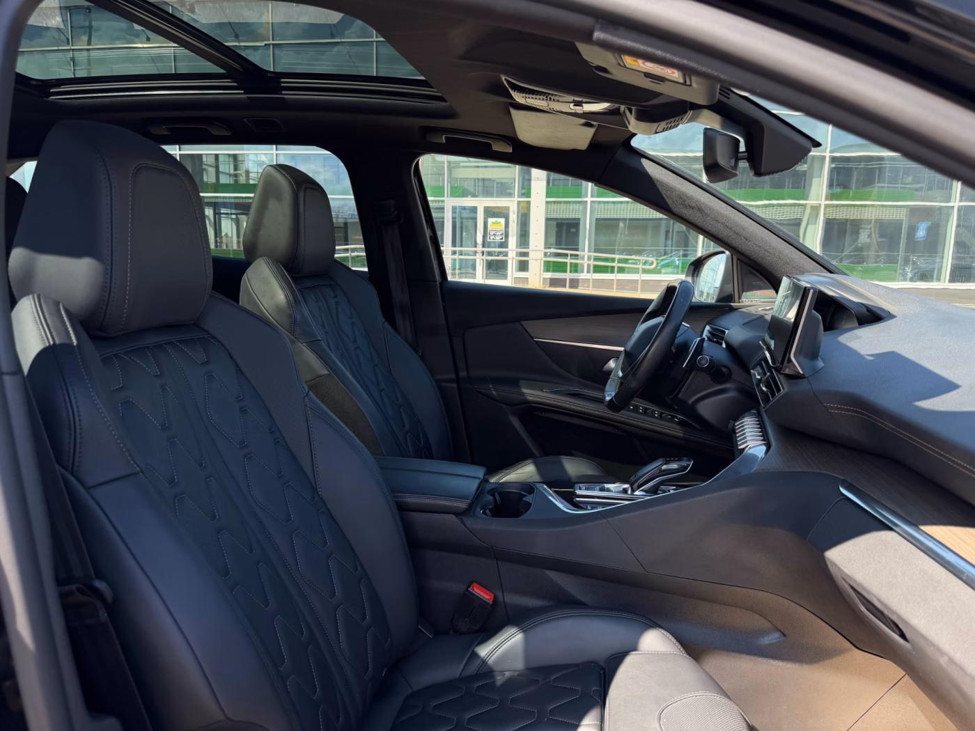 Peugeot 3008 фото 13