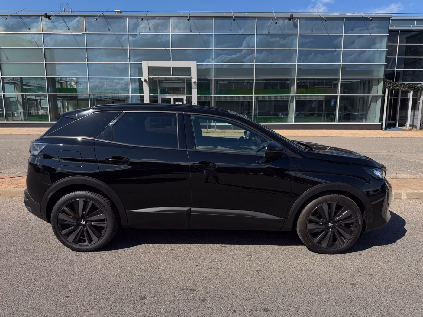 Peugeot 3008 фото 8