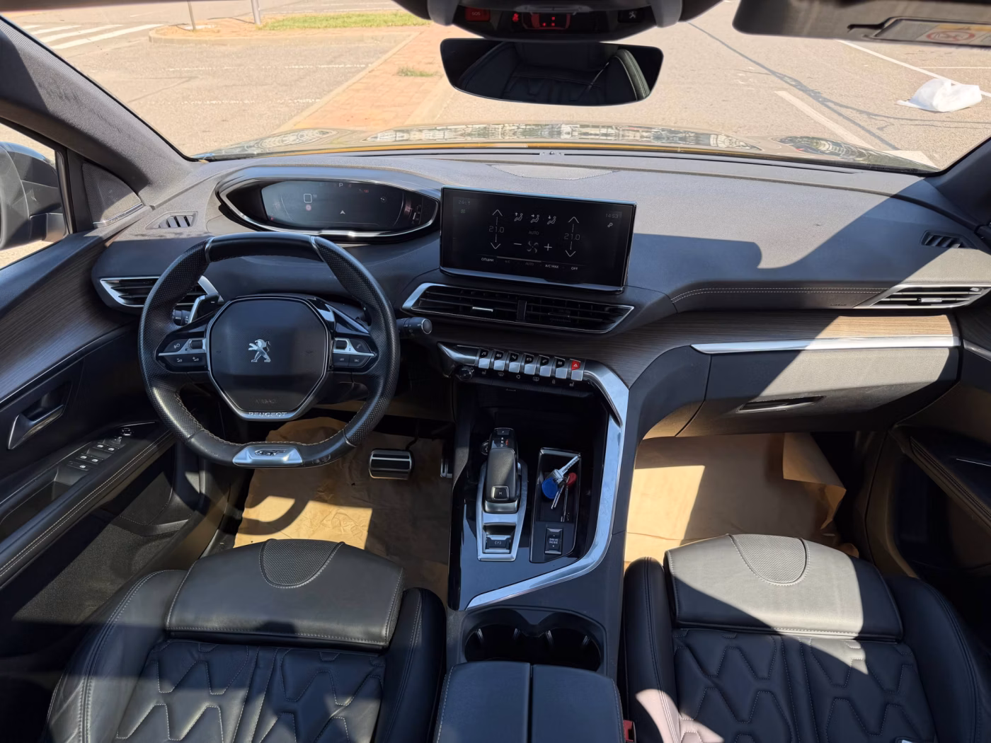 Peugeot 3008 фото 26