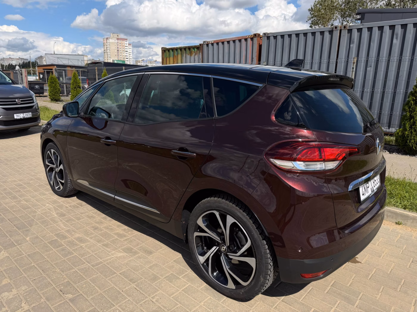 Renault Scenic фото 10
