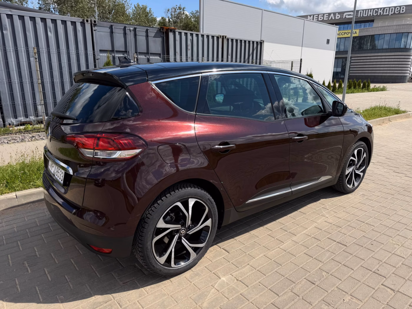 Renault Scenic фото 11