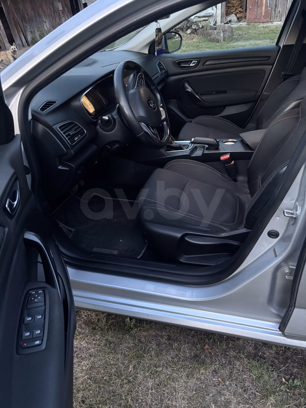Renault Megane фото 13