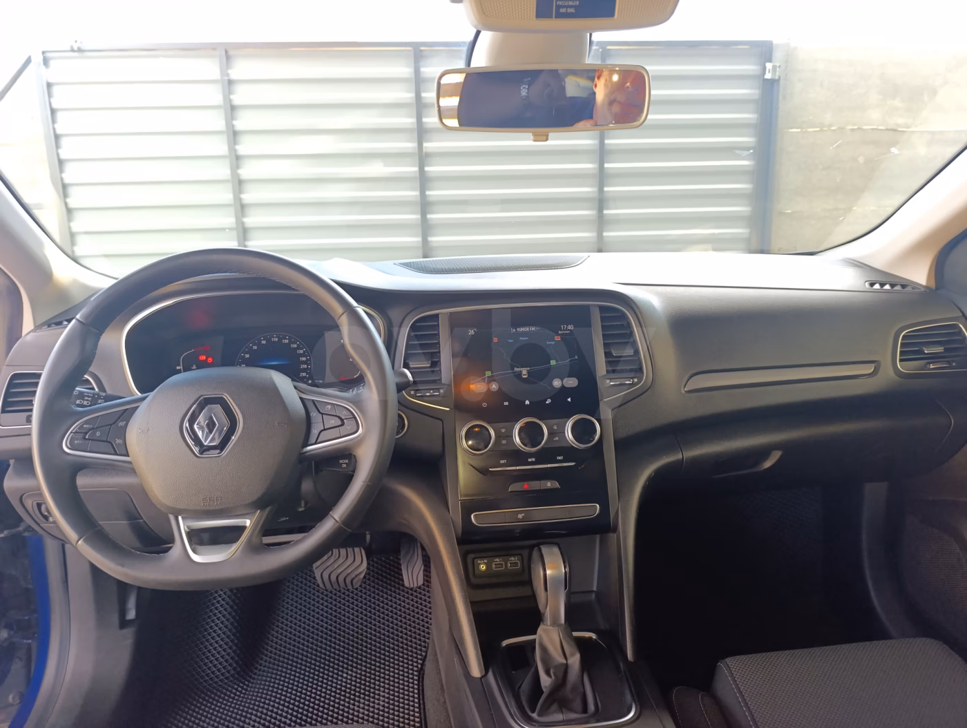 Renault Megane фото 16