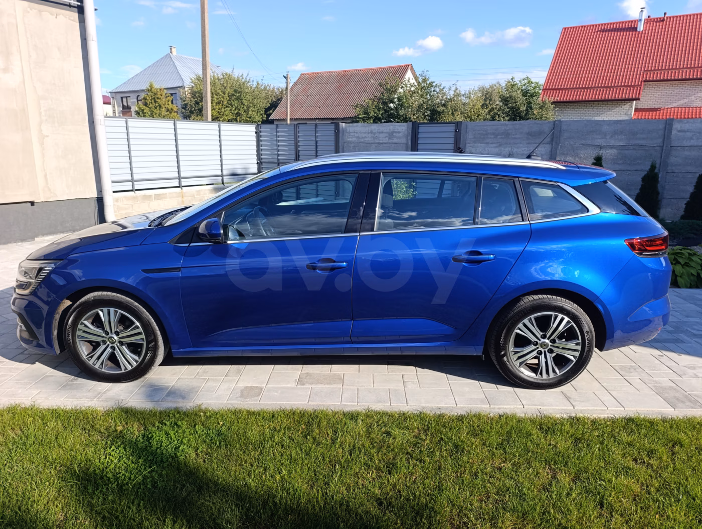 Renault Megane фото 8