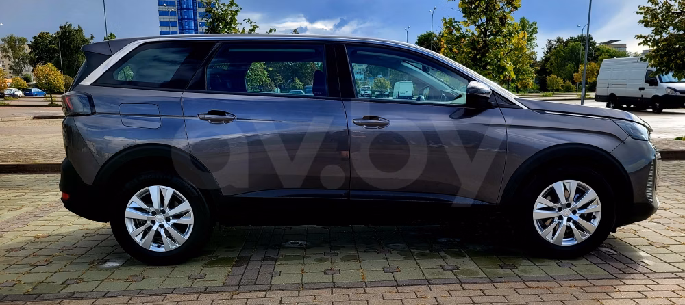 Peugeot 5008 фото 6