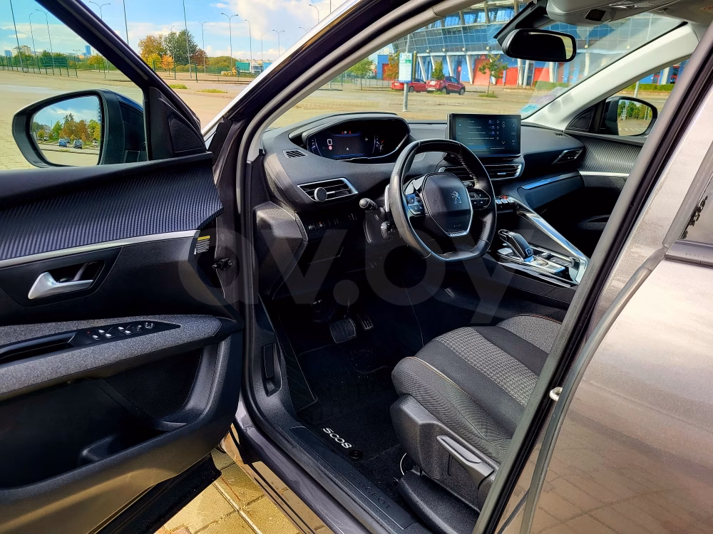 Peugeot 5008 фото 9