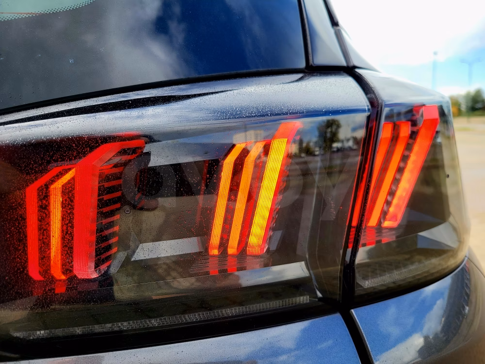 Peugeot 5008 фото 20