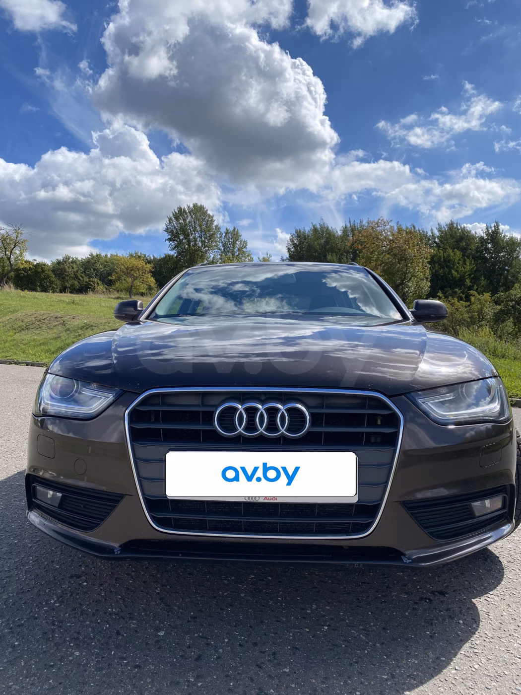 Audi A4 фото 4