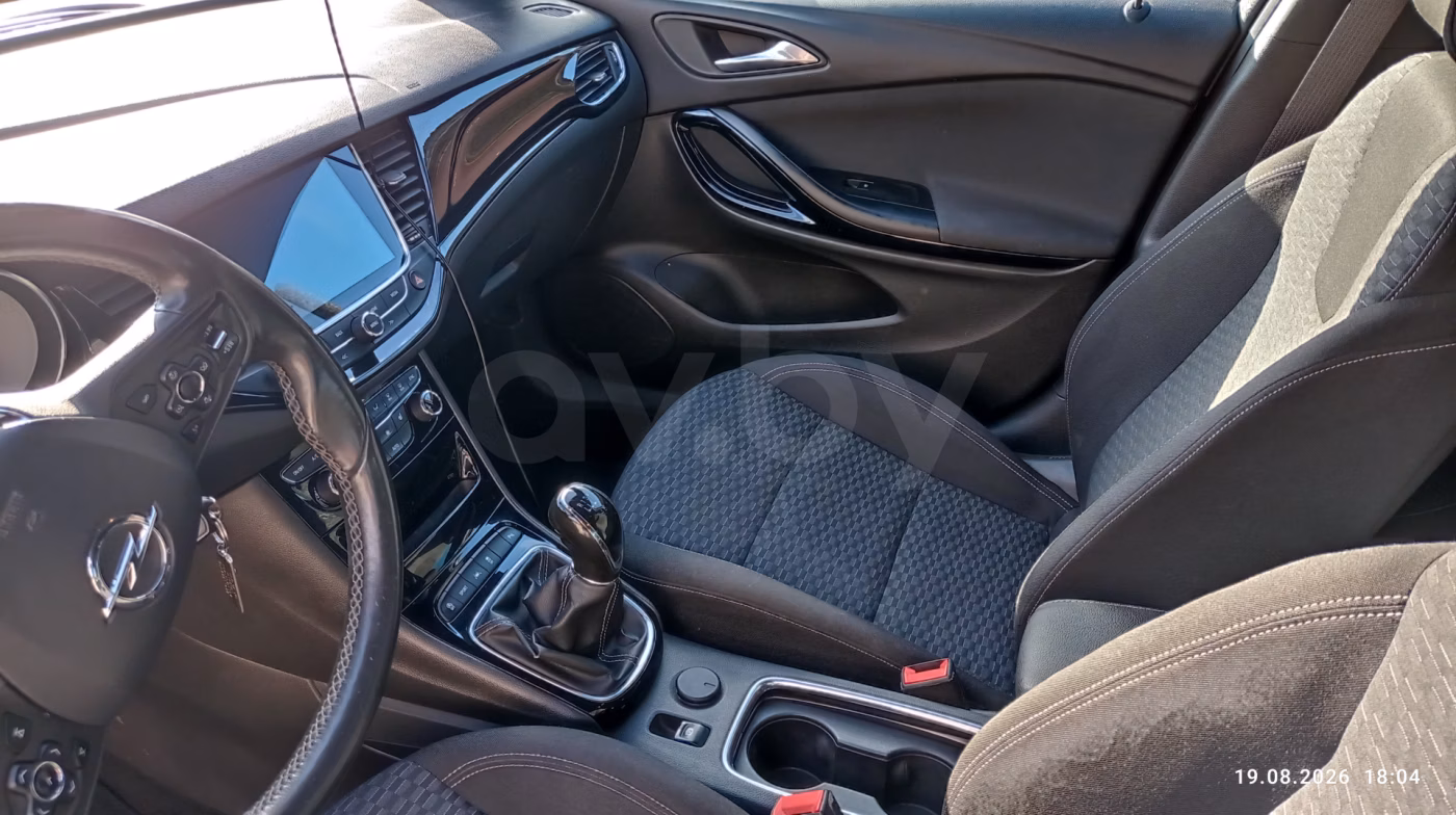 Opel Astra фото 8