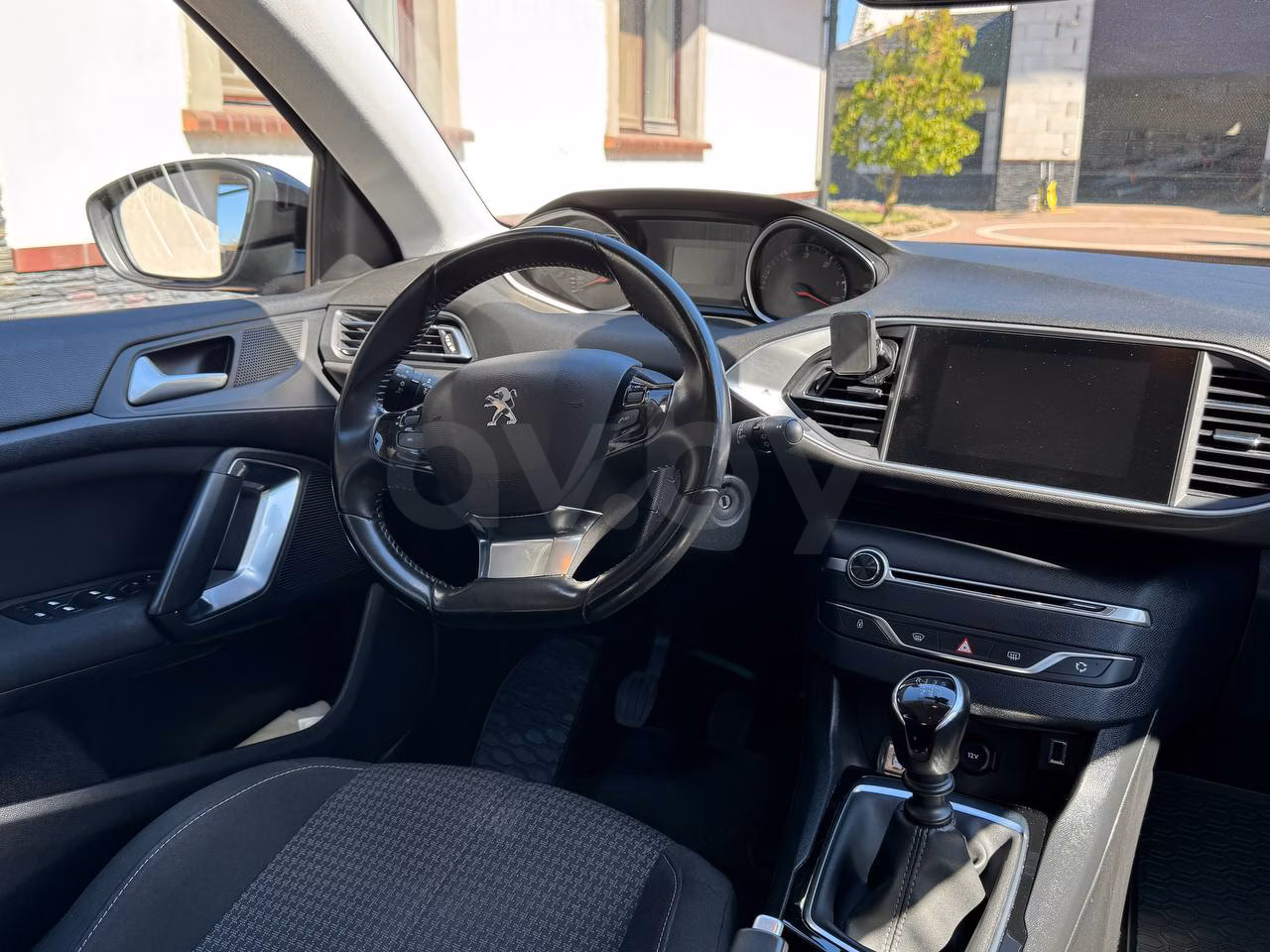Peugeot 308 фото 6