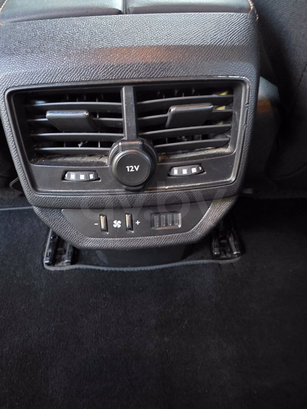 Peugeot 5008 фото 28