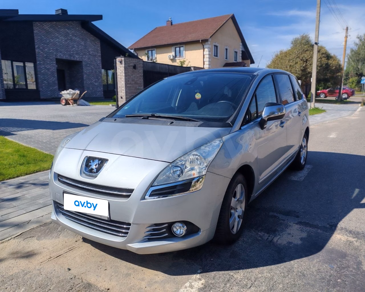 Peugeot 5008