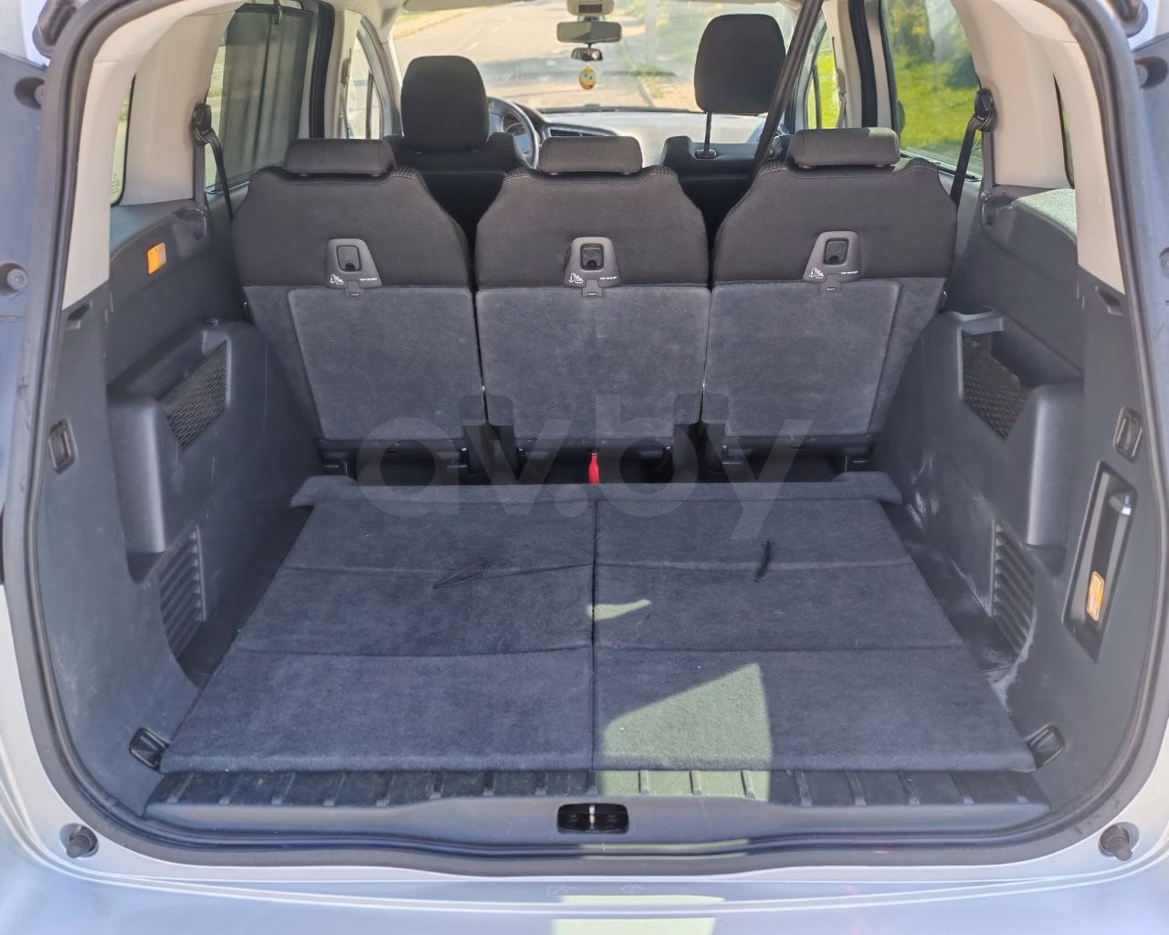 Peugeot 5008 фото 20
