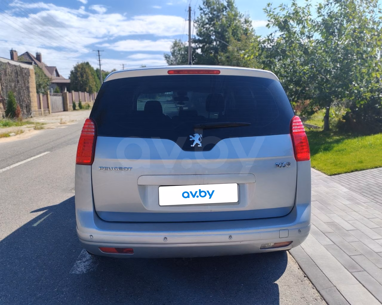 Peugeot 5008 фото 6