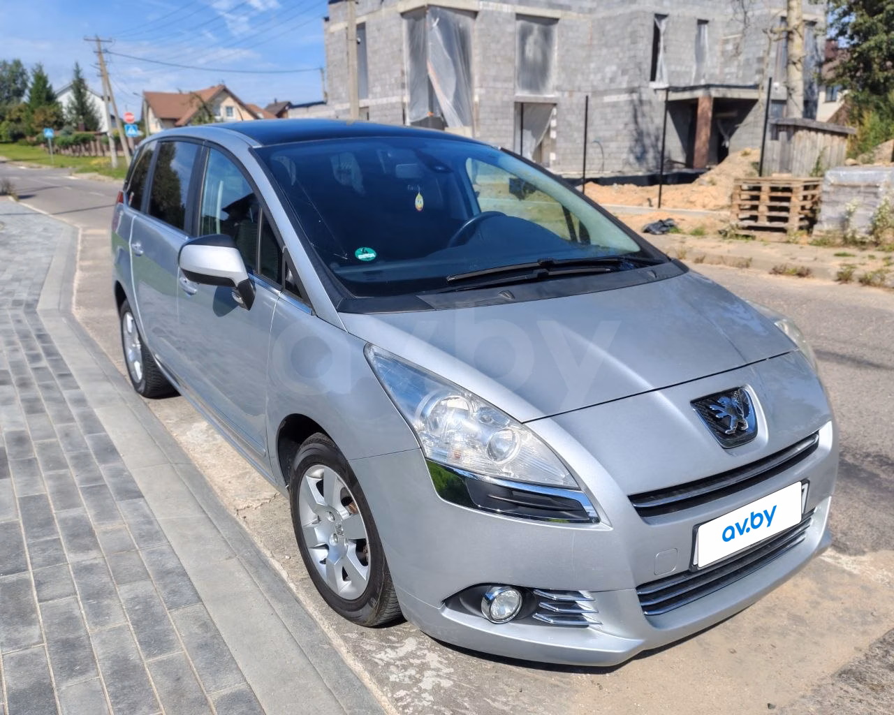 Peugeot 5008 фото 4