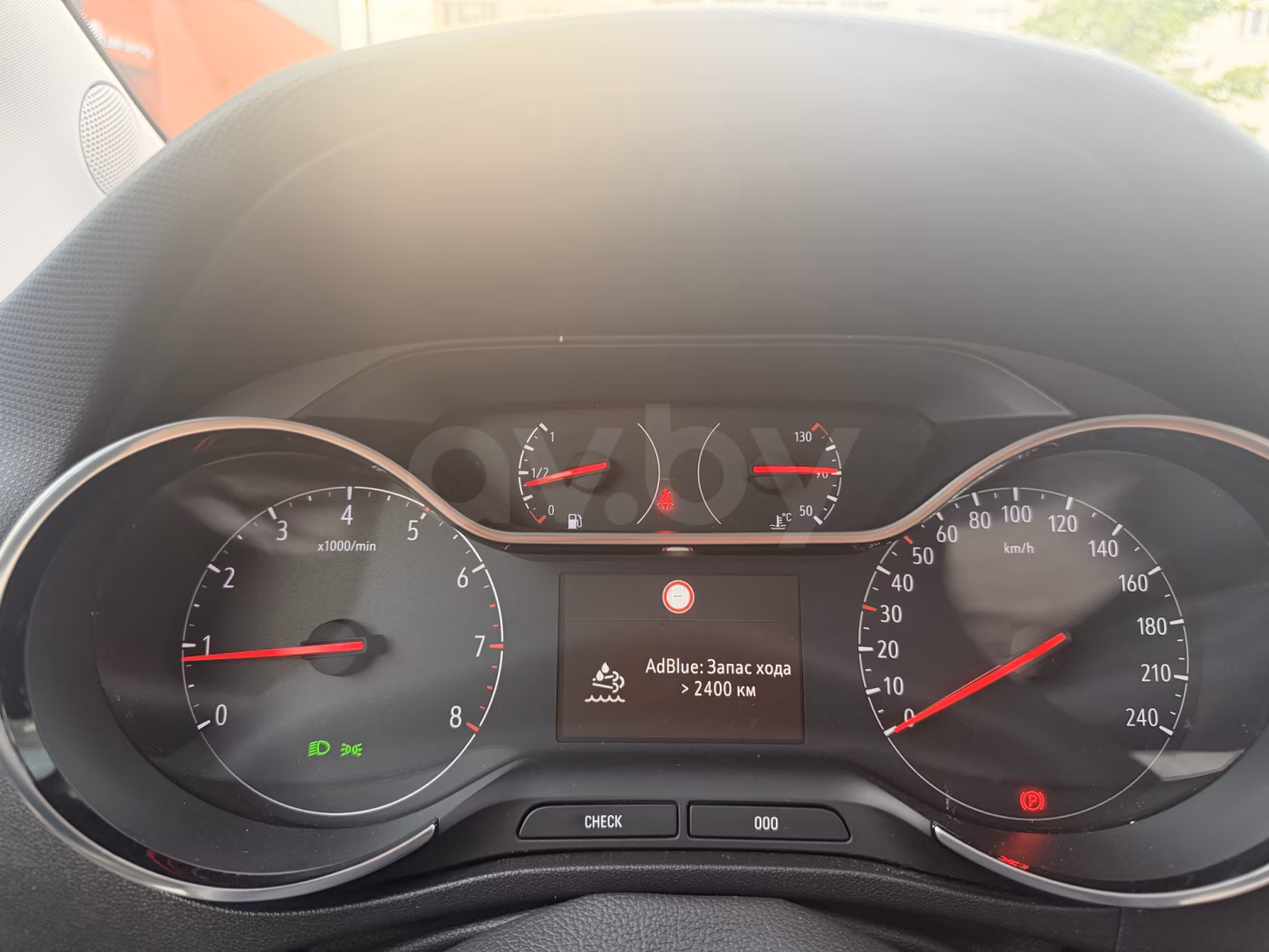 Opel Crossland X фото 15