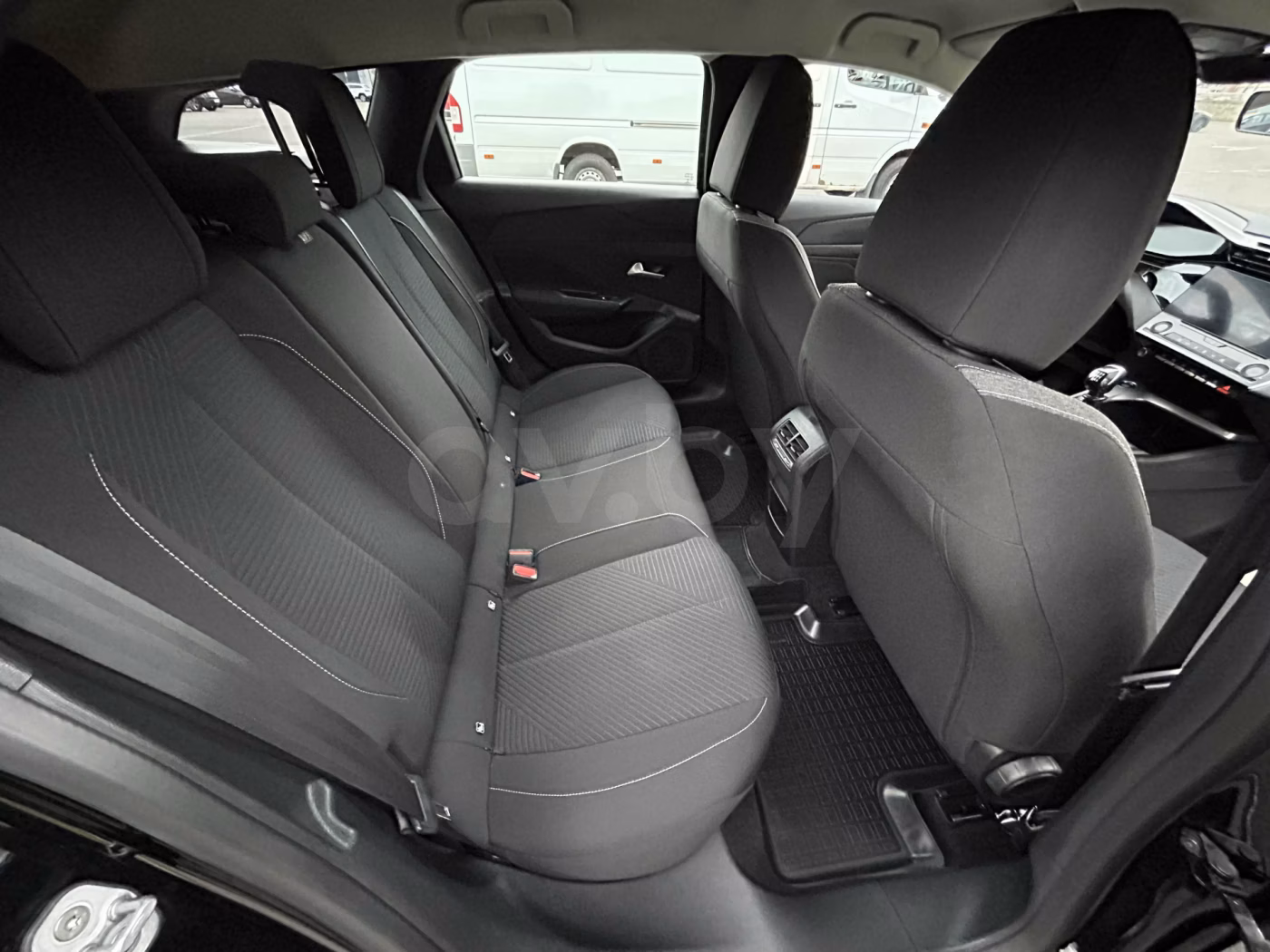 Peugeot 308 фото 12