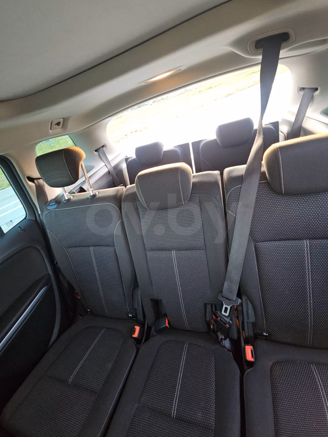 Opel Zafira фото 17