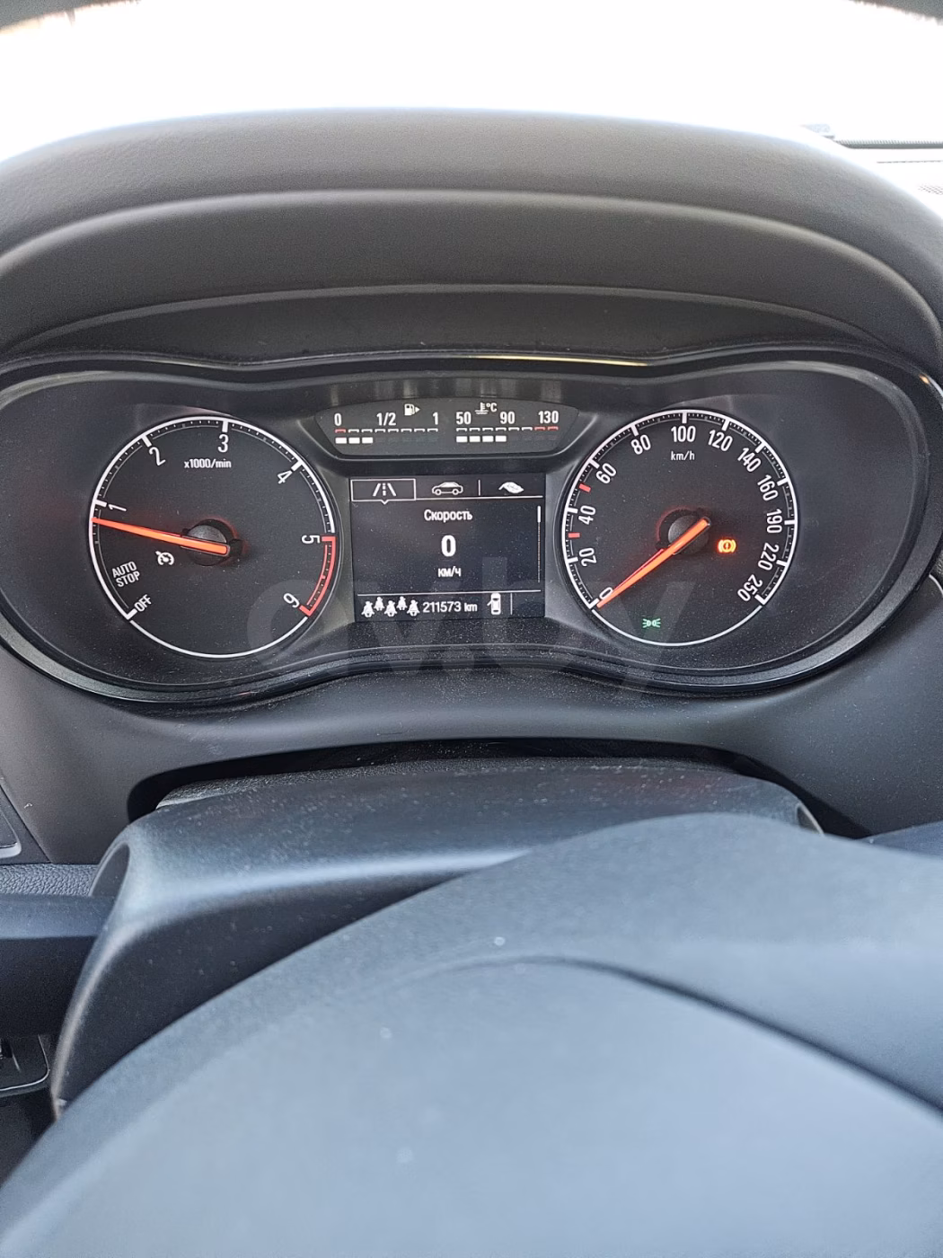 Opel Zafira фото 11