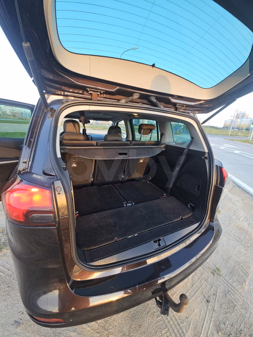 Opel Zafira фото 8
