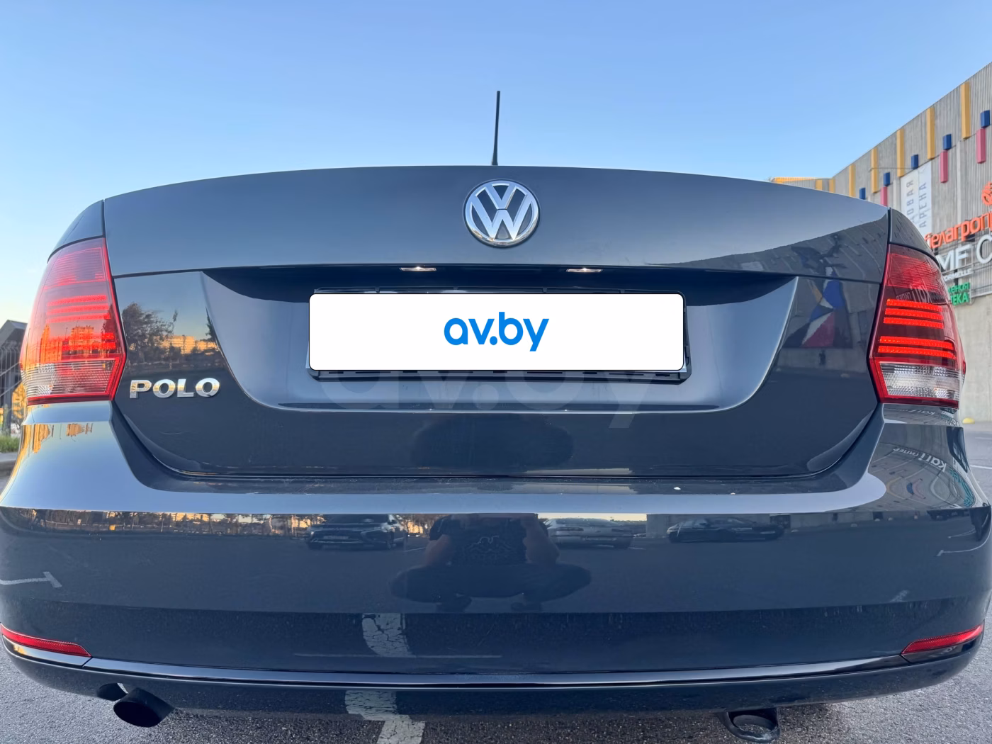 Volkswagen Polo Sedan фото 7
