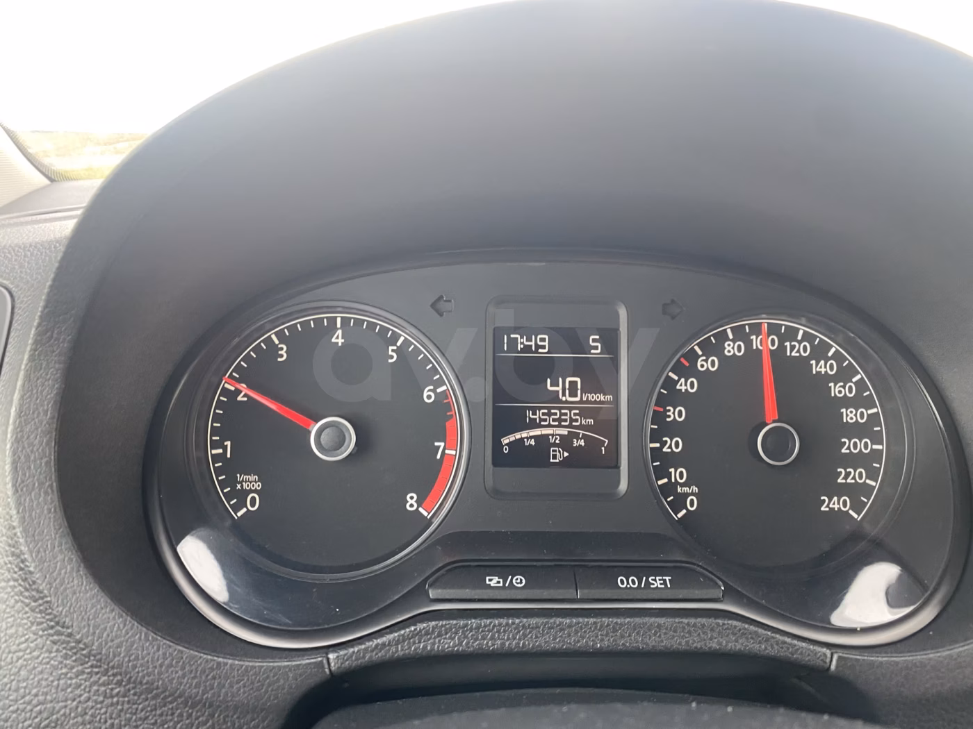 Volkswagen Polo Sedan фото 15